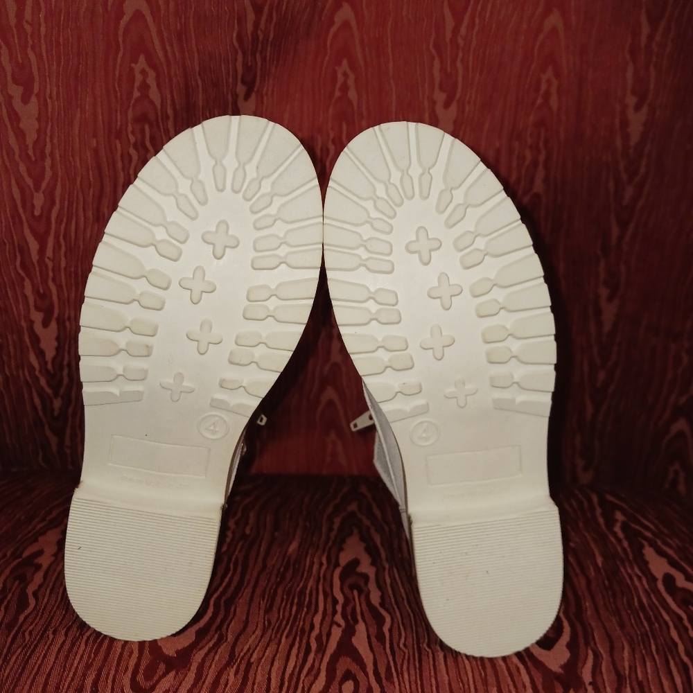 CROWN VINTAGE Cream Lace Up Ankle Boots Girls Size 4 - Picture 8 of 8